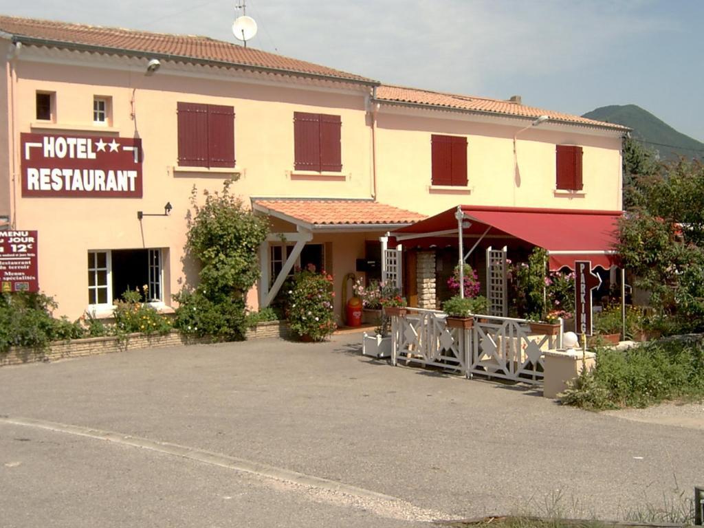 Logis Hotel Le Relais Du Serre Dieulefit Eksteriør billede